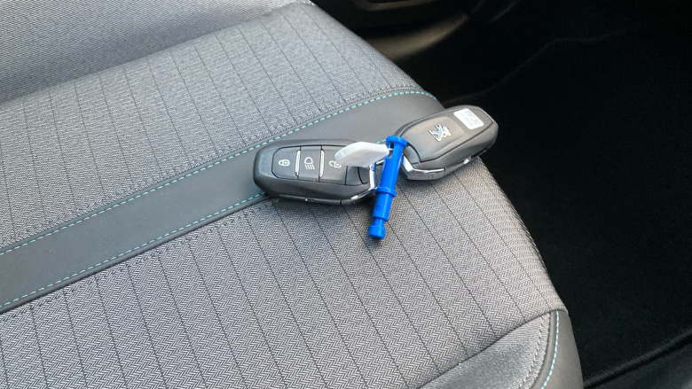 Peugeot 208 1.2 PureTech 100 Allure Premium + 5dr Petrol Hatchback